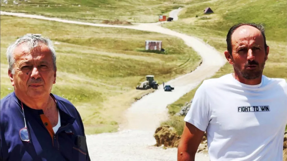 Zbog gradnje vjetroelektrane poljoprivrednici sa Lukavice ostali bez dijela puta