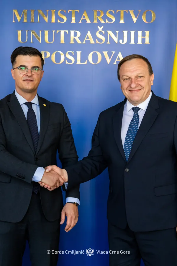 &Scaron;aranović&ndash;Kondratovič: Reforme u službi bezbjednosti &ndash; integritet postaje standard