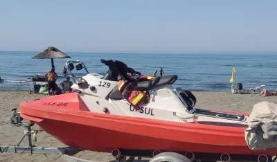 UPSUL: SAR skuter i profesionalni spasilac na Velikoj plaži tokom cijele sezone