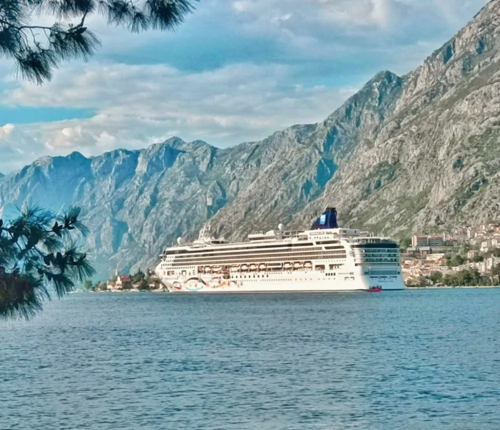 U Kotoru odmara 7,49 hiljada gostiju