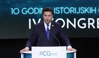 Dritan Abazović reizbran za predsjednika GP URA