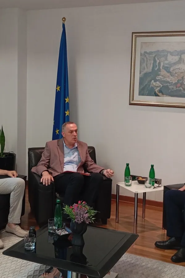 Aleksić sa Sindikatom prosvjete: Neophodan nastavak socijalnog dijaloga