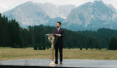 Milatović: Čuvati tradiciju ne znači živjeti u pro&scaron;losti, već znati ko smo dok idemo naprijed