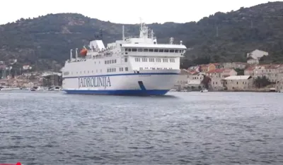 Split: Trajekt udario u dva broda, jedan potonuo