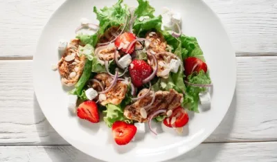 Obrok salata spremna za 15 minuta