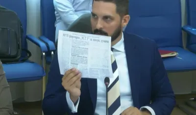 Tekst "Dana" iz 2002. o &scaron;vercu cigareta