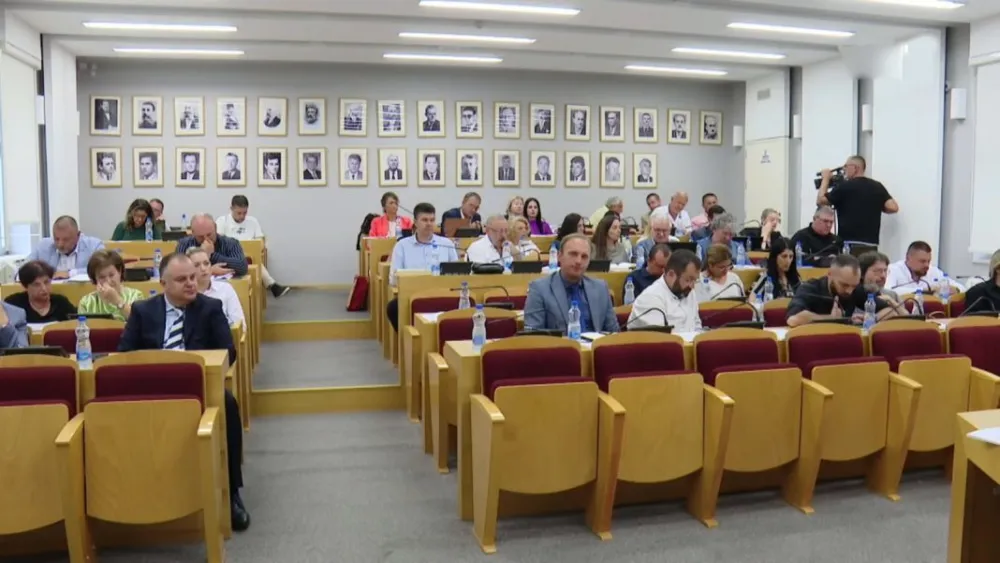 Odbornici SO Herceg Novi iz budžetske rezerve&nbsp;privrednicima u dijelu Njego&scaron;eve daju 40.000 eura podr&scaron;ke