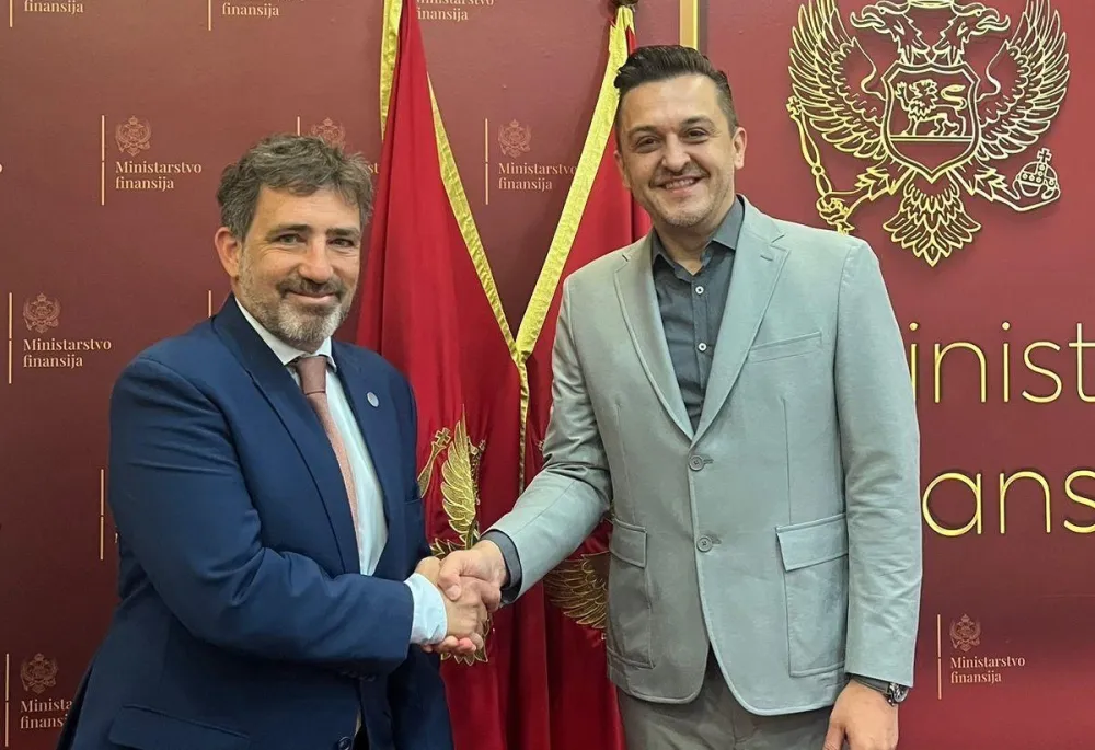 Nastavlja se podr&scaron;ka sistema UN Ministarstvu finansija kao nosiocu trećine poglavlja EU