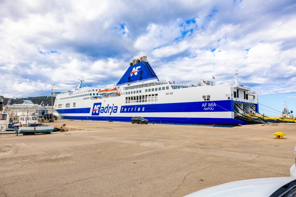 Radulović: Uspostavljena pomorska linija Bar&ndash;Ankona