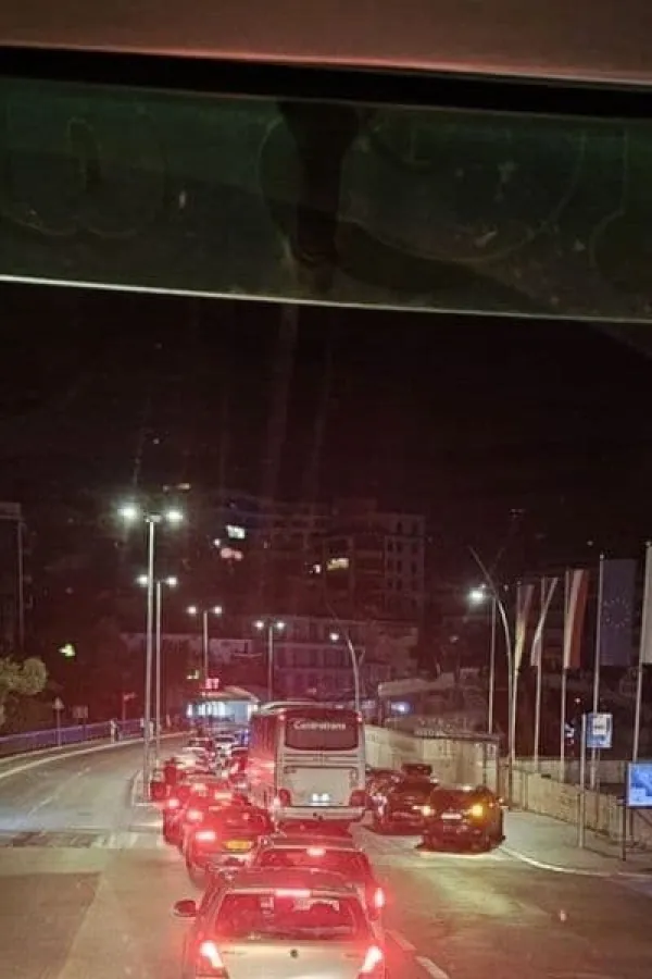 Motociklista stradao u saobraćajnoj nesreći u Bečićima