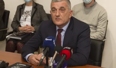 Bojanić: Moralno posrnuće, politička i materijalna korupcija članova Odbora direktora COTEE biće danas na provjeri