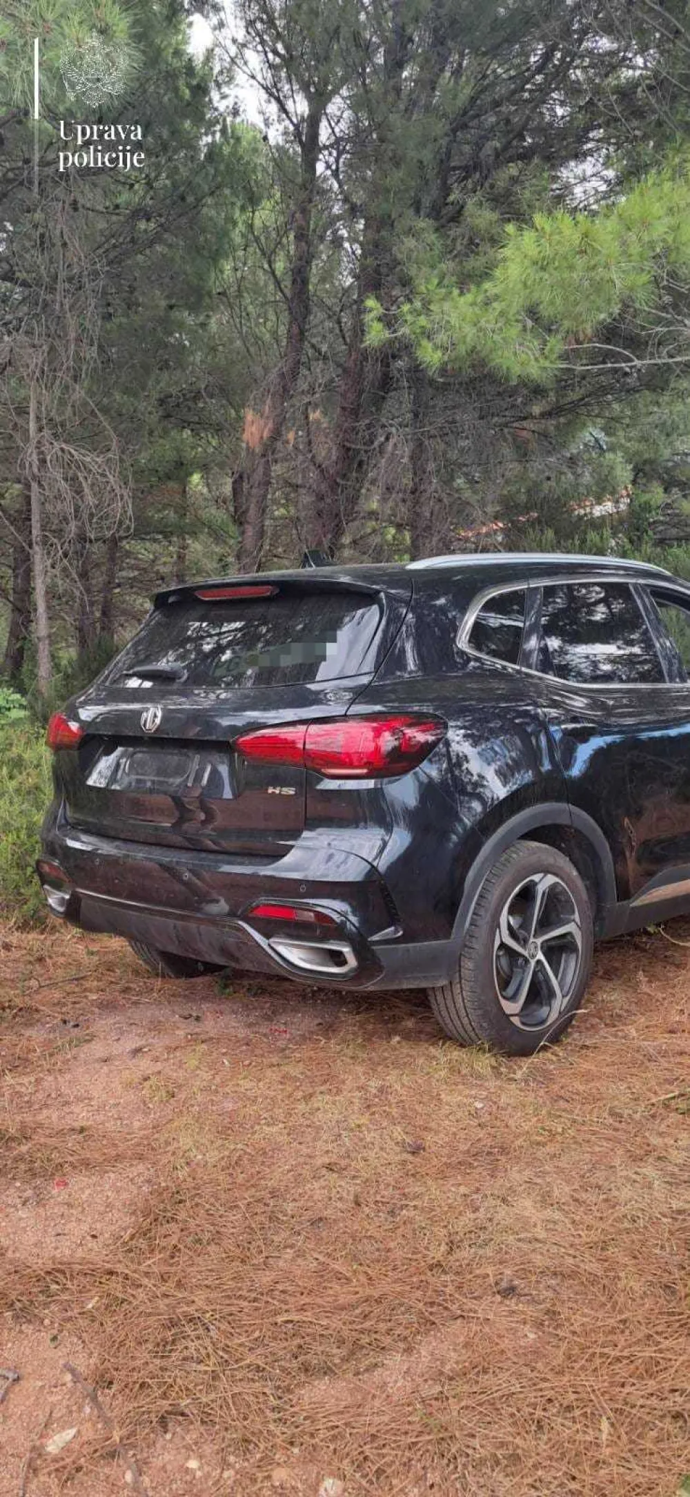 Budva: U mjestu Crvena glavica pronađeno vozilo sa međunarodne potjernice