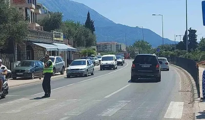 Bar: Djevojka oborena sa trotineta, vozač pobjegao