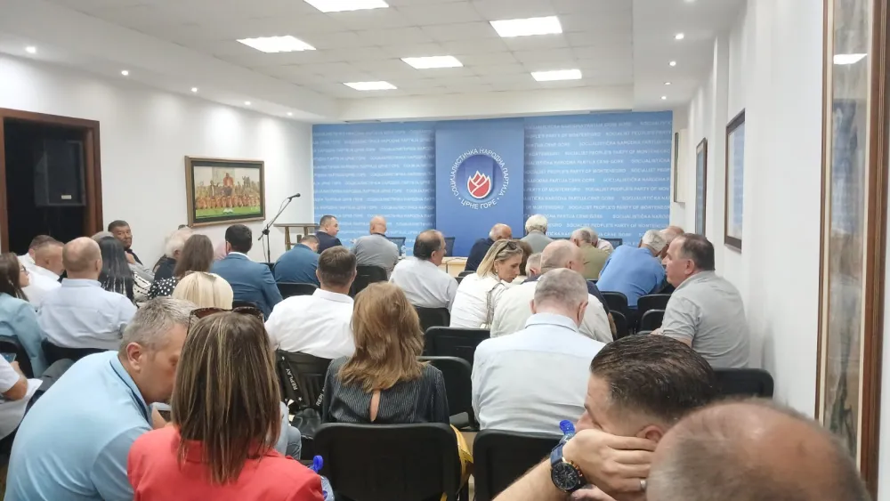 Obnova partije ili početak novog raslojavanja SNP-a?