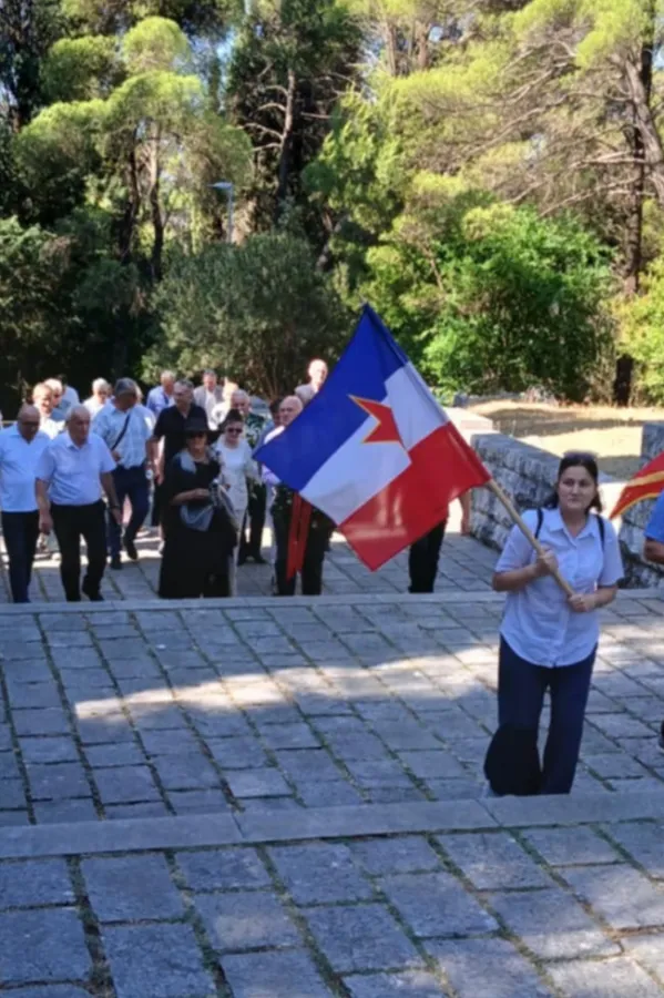 (FOTO) Radojević: Neka je slava herojima i vitezovima trinaestojulskih ustanika
