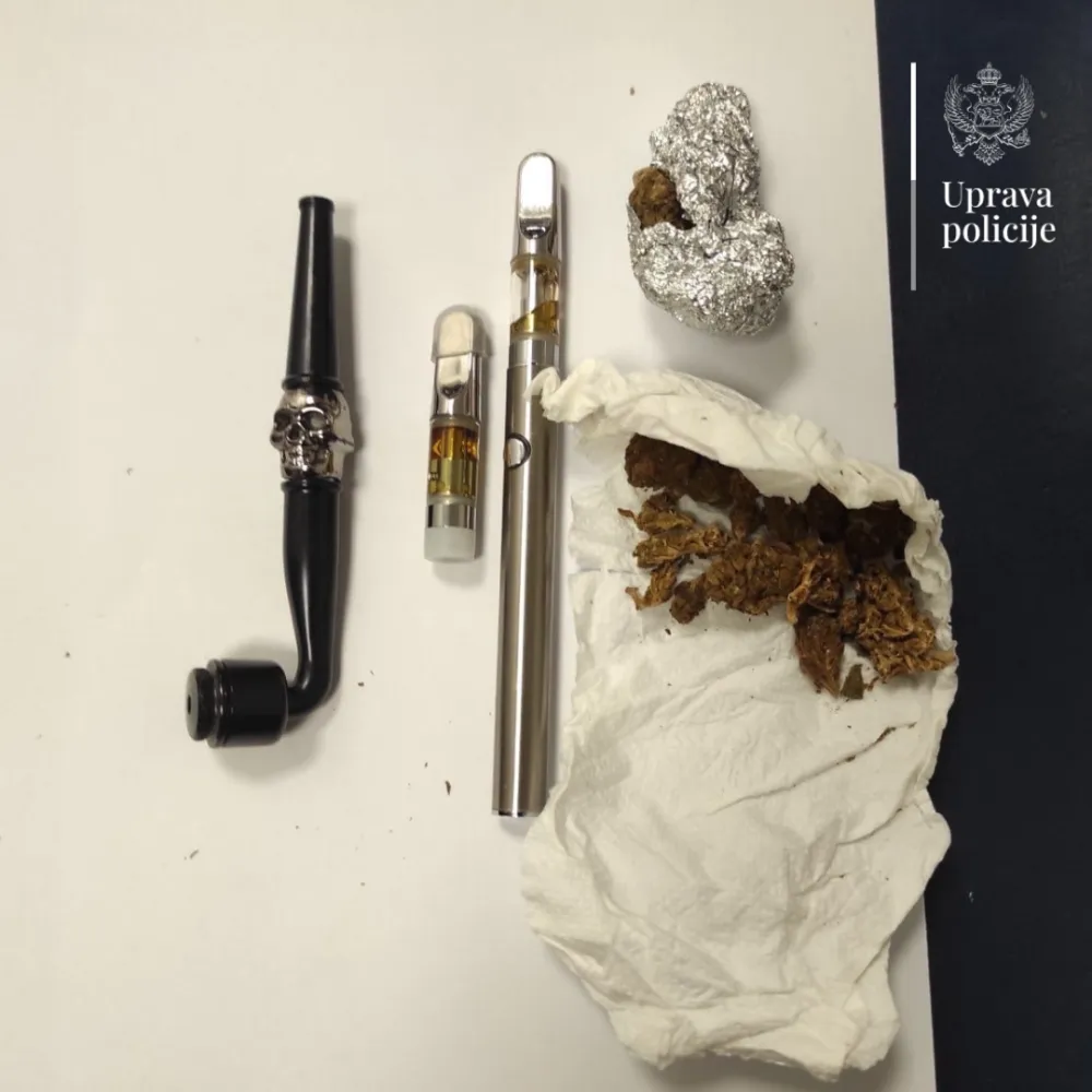 Na željezničkom prelazu u Bijelom Polju uhap&scaron;ena državljanka Srbije, pronađena droga