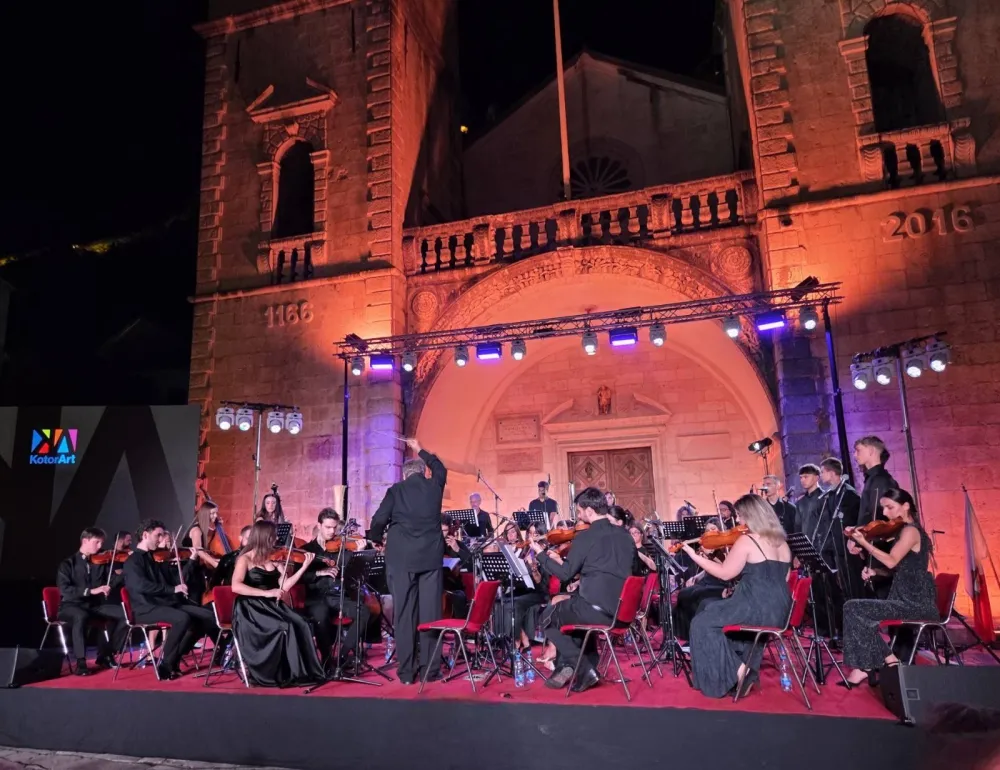 Otvoren KotorArt: Kotor svjedoči neraskidivu vezu umjetnosti, pamćenja i državnosti