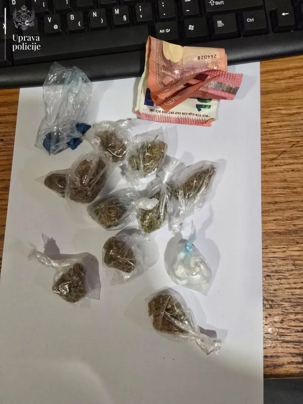 Policija na jugu prona&scaron;la&nbsp;marihuanu, kokain, ekstazi; uhap&scaron;eno devet lica