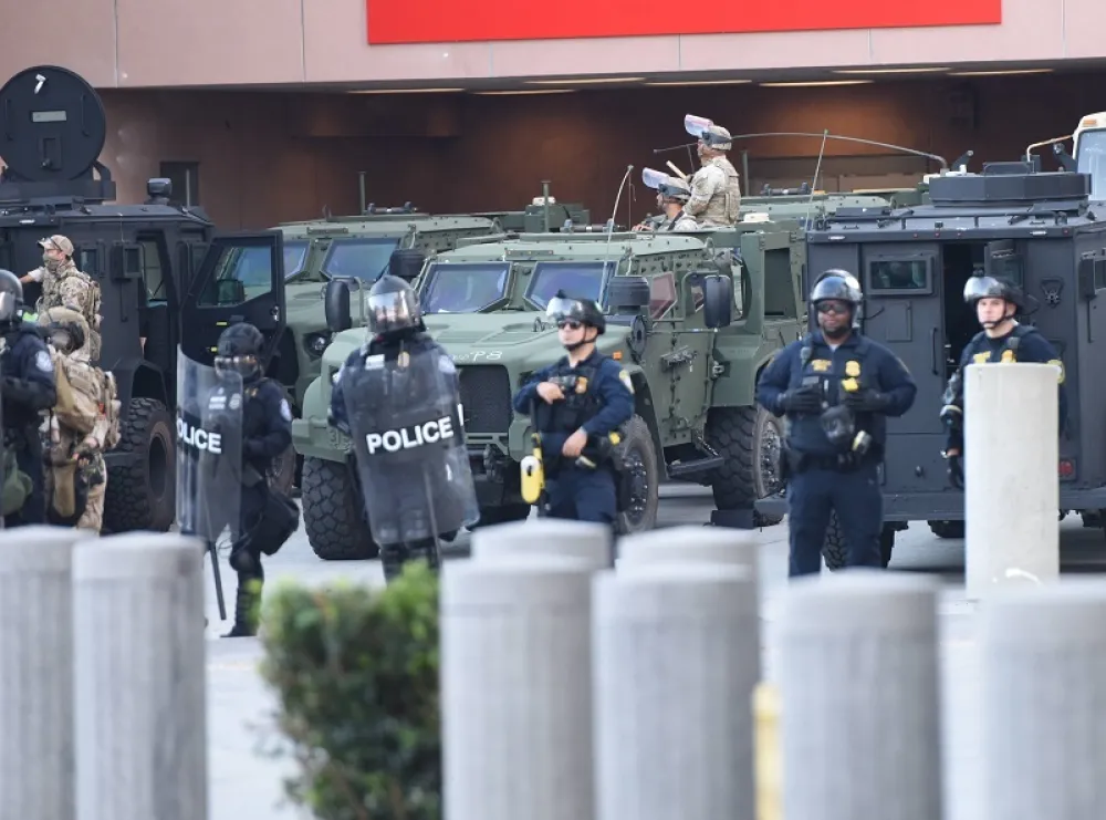 Povučena polovina pripadnika Nacionalne garde raspoređenih u Los Anđelesu zbog nereda