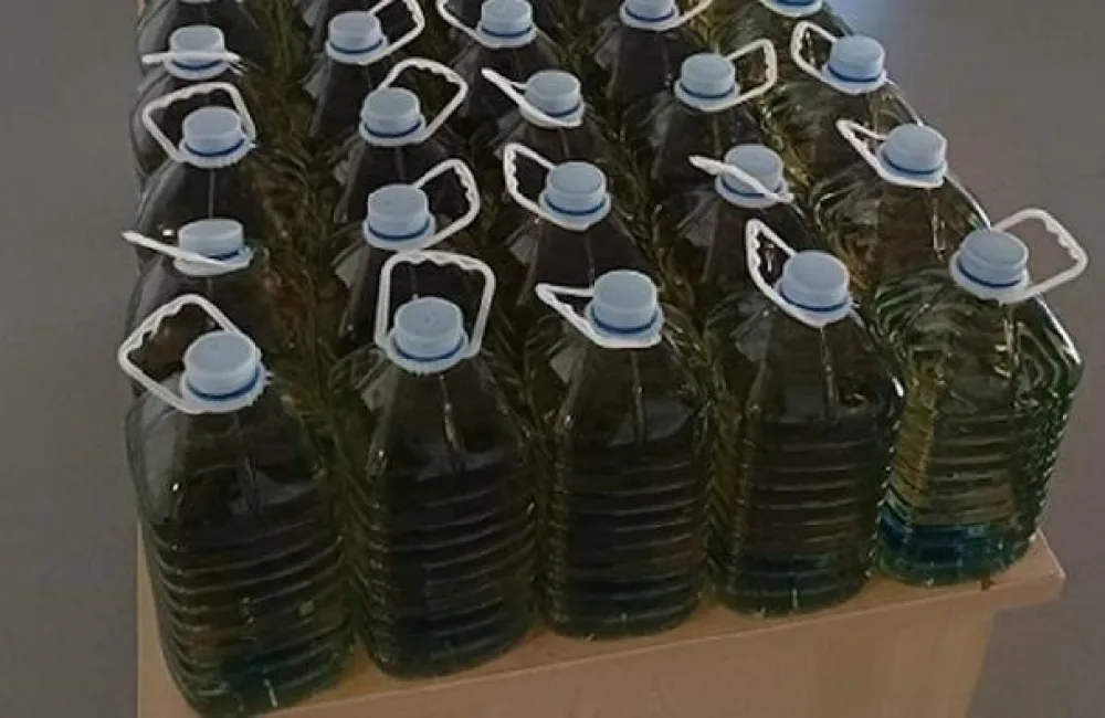 Poku&scaron;ao da unese 200 litara rakije u Hrvatsku, kažnjen sa 12.000 eura