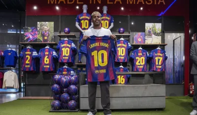 Lamin Lamal dobio "desetku"