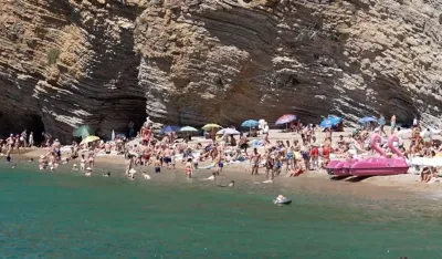 Turistički promet u julu: Vi&scaron;e od 130.000 gostiju trenutno boravi u Crnoj Gori