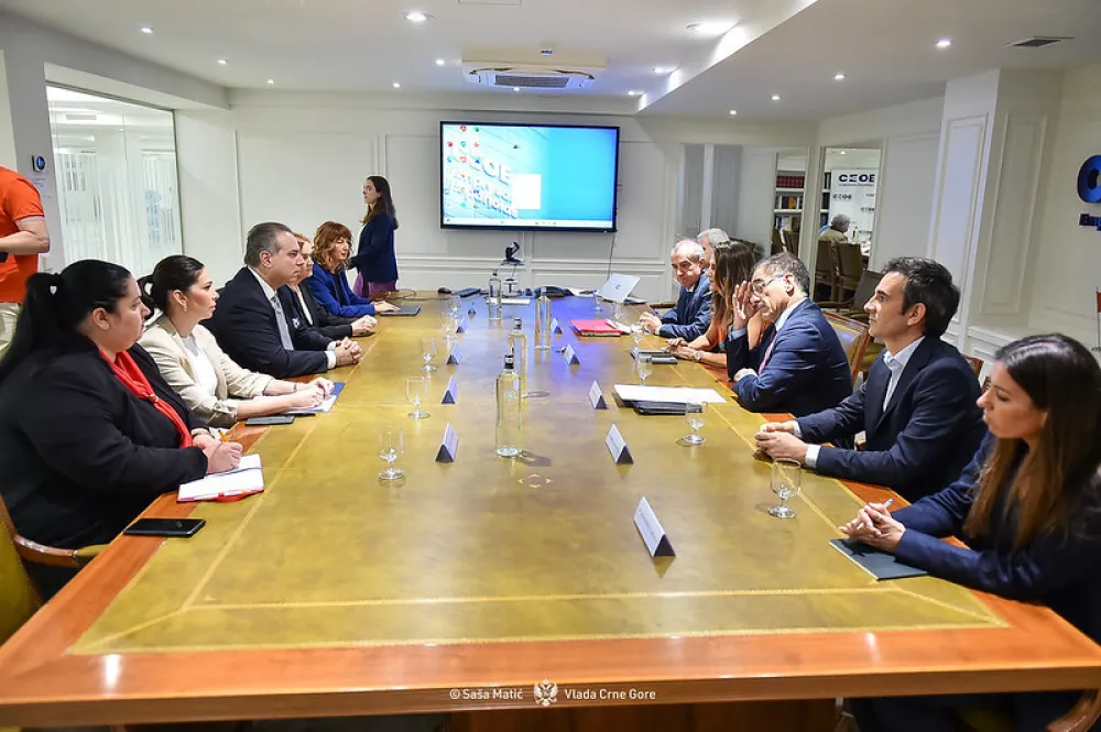 Ivanović sa predstavnicima Udruženja &scaron;panskih kompanija: Veliki potencijal za jačanje ekonomske saradnje