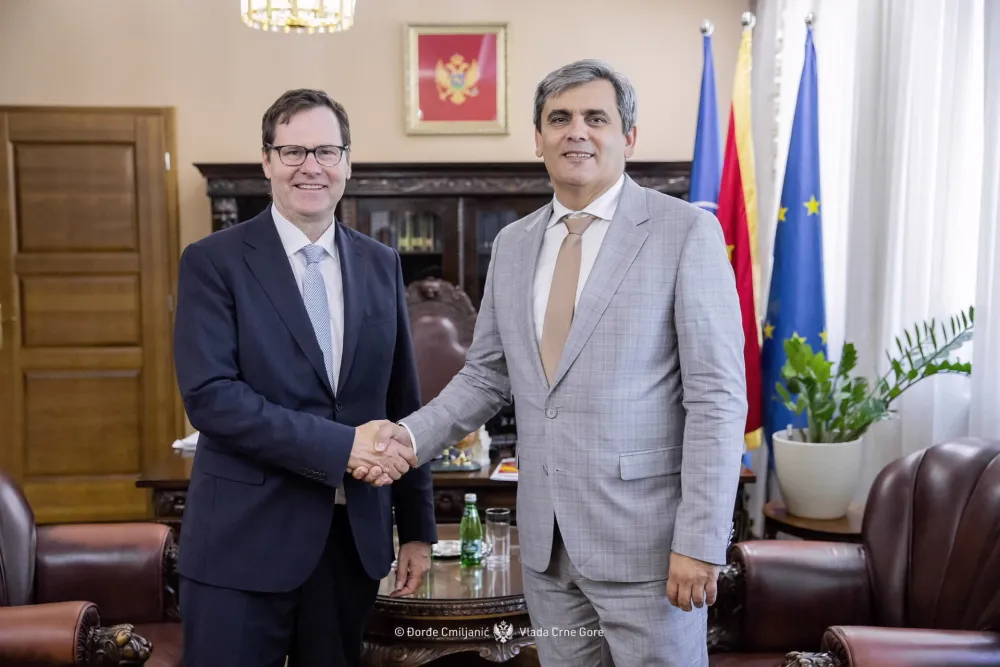 Ibrahimović sa novoimenovanim ambasadorima: Crna Gora spremna da da gradi snažne i sadržajne odnose sa svim državama partnerima