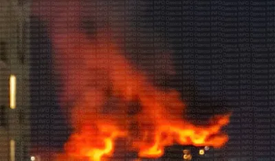 Masovni napad dronom u Odesi: Jedna osoba poginula, vi&scaron;espratnica u plamenu