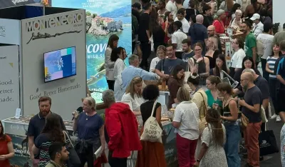 (FOTO) Ukusi Crne Gore osvojili London: Redovi za pr&scaron;ut, sir i vino na prestižnom Food festivalu