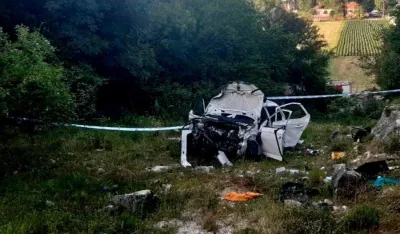 Saobraćajna nesreća kod Grahova/ - FOTO: SLUžBA ZA&scaron;TITE I SPA&scaron;AVANJA NIK&scaron;Ić