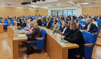  Pred odbornicima 30 tačaka 