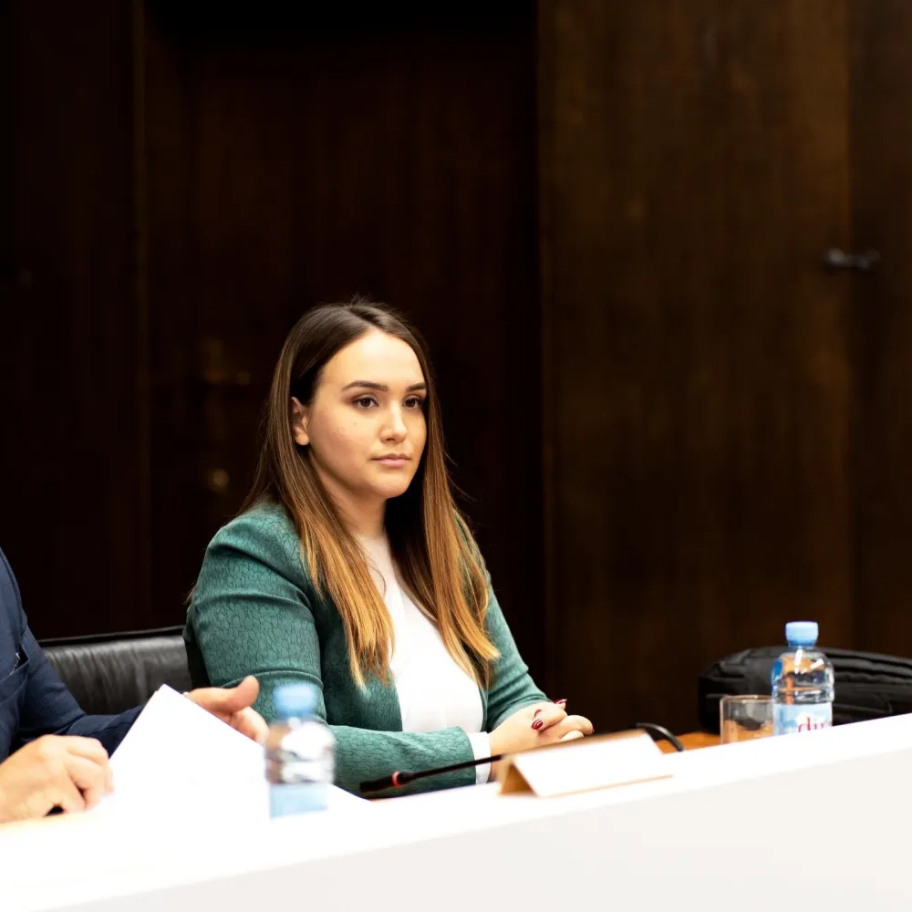 Mijović Klikovcu: Vi ste posljednji koji ima pravo da izgovori riječ sram, ubistvo i grob