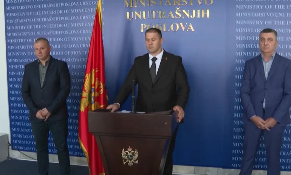 (UŽIVO) &Scaron;ćepanović o bezbjednosnoj situaciji: Inicijalna kapisla događaj u Barseloni, kriminalne grupe neće zaustaviti policiju