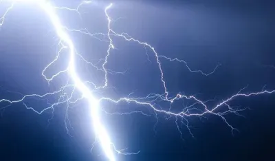 Berane: Od udara groma stradala jedna osoba, jedna povrijeđena