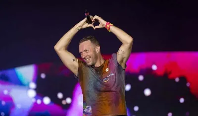 Koldplej održao prvi koncert nakon viralnog skandala: Kris Martin je imao posebno upozorenje za publiku