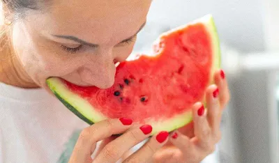 &Scaron;ta će se dogoditi s va&scaron;im tijelom ako pojedete previ&scaron;e lubenice