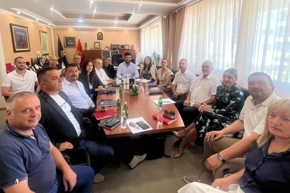 Jovanović se vratio na posao: Mafiji poručujem - Niste nas slomili, jer mi se ne lomimo