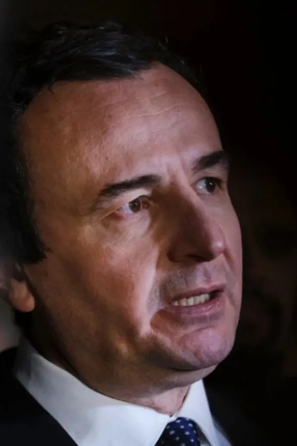 Kurti: Izjave Vučića nakon određivanja pritvora zvaničniku Vlade Srbije prijeteće