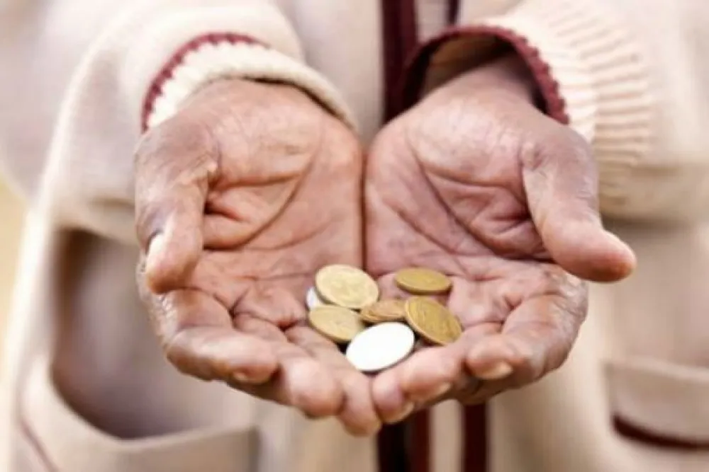 Djeca prosila, majka uzimala "plijen"