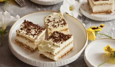 Griz kocke bez pečenja savr&scaron;ena ljetnja poslastica