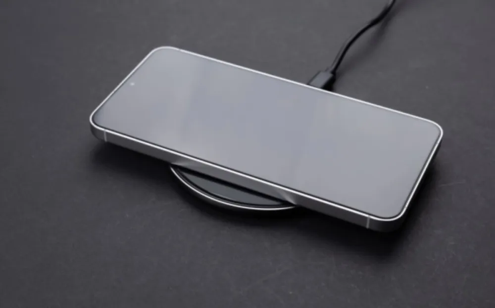 Brže bežično punjenje za iPhone i Android telefone