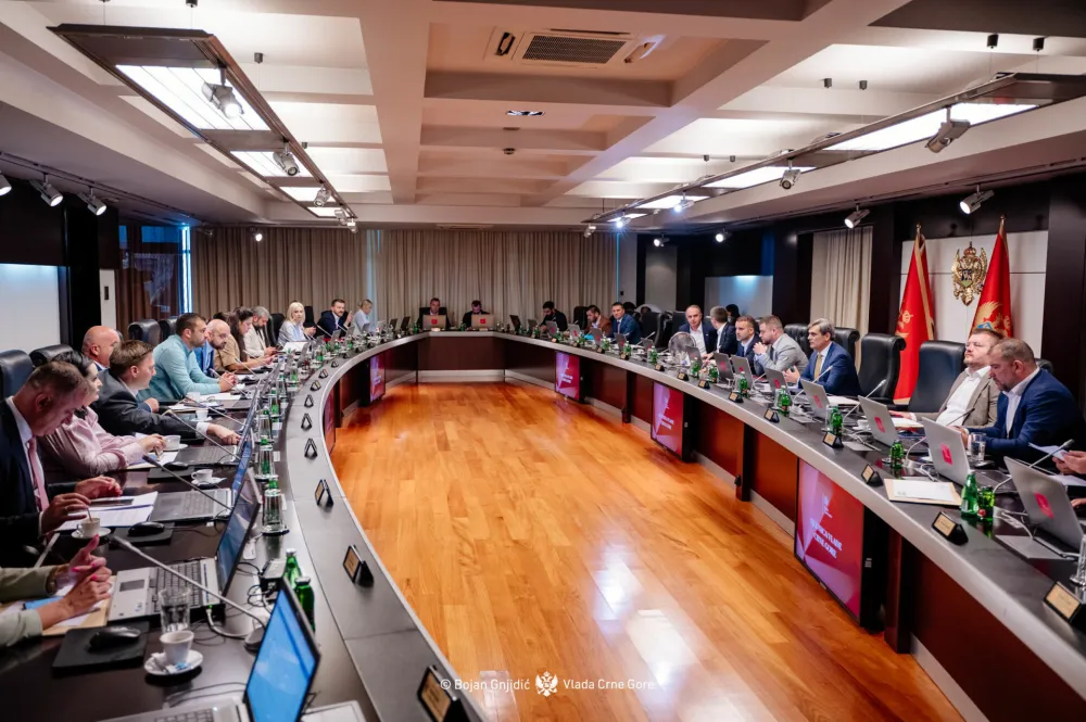 Odluke sa 91. sjednice Vlade: Utvrđen Predlog amandmana na Predlog zakona o legalizaciji bespravnih objekata