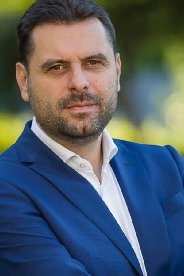 Vujović: Oslobodioci su nedodirljiva bića