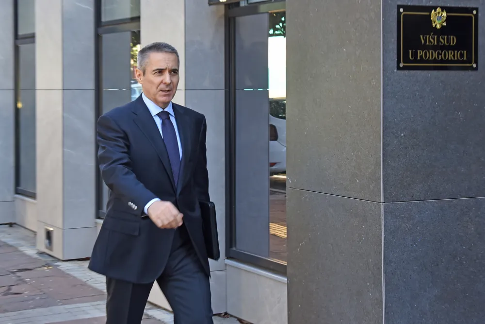 Veljović traži da se liječi van zemlje