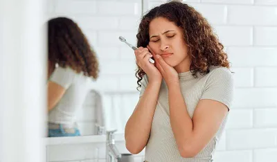 Imate problema sa zuboboljom? Ova dva prirodna napitka mogu vam pomoći da ublažite bol