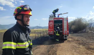 U Nik&scaron;iću buktali požari na sve strane