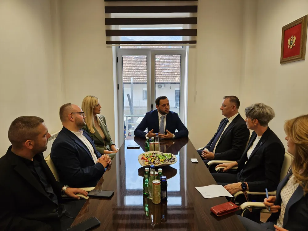 Prioritet nastavak saradnje Ministarstva i Op&scaron;tine Gusinje u cilju razvoja usluga socijalne i dječje za&scaron;tite