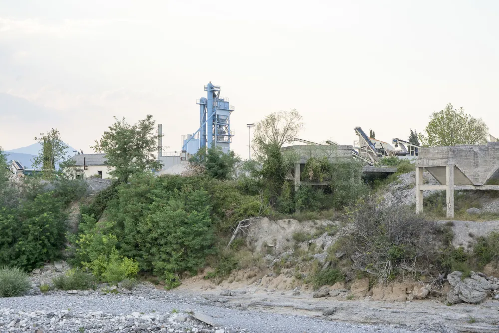 Izmjenama PUP-a, asfaltne baze ostaju na obali rijeke Cijevne