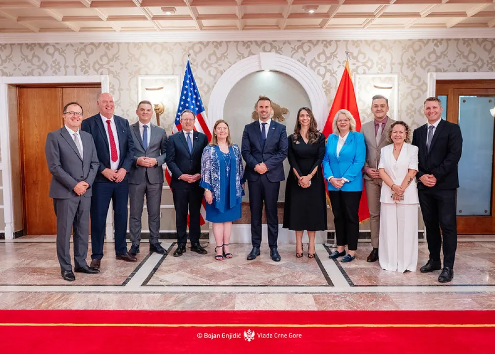 Uz podr&scaron;ku Sjedinjenih Američkih Država do unapređenja infrastrukture i jačanja ekonomskog položaja Crne Gore